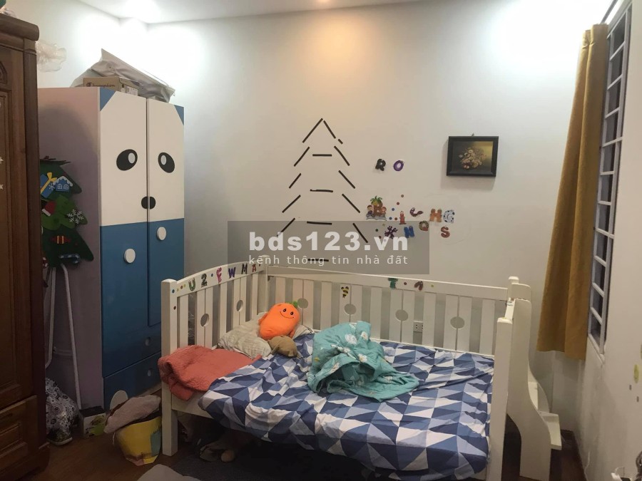 Bán nhà riêng ngõ 279 Đội Cấn 37m2 x 5 tầng giá 4 tỷ. LH 0912442669