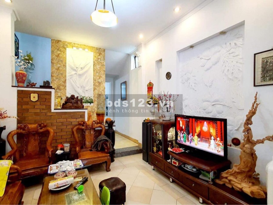 Nhà 3 tầng đường 2 tháng 9 Hải Châu, kiệt oto giá bán 5.15 tỷ, thương lượng, lh 0931864568