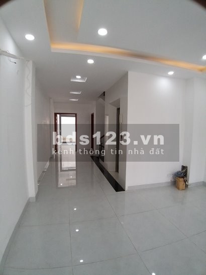 Cho thuê biệt thự nhà phố nguyên căn ở Đồng Văn Công, giá 40 triệu/tháng, giá tốt