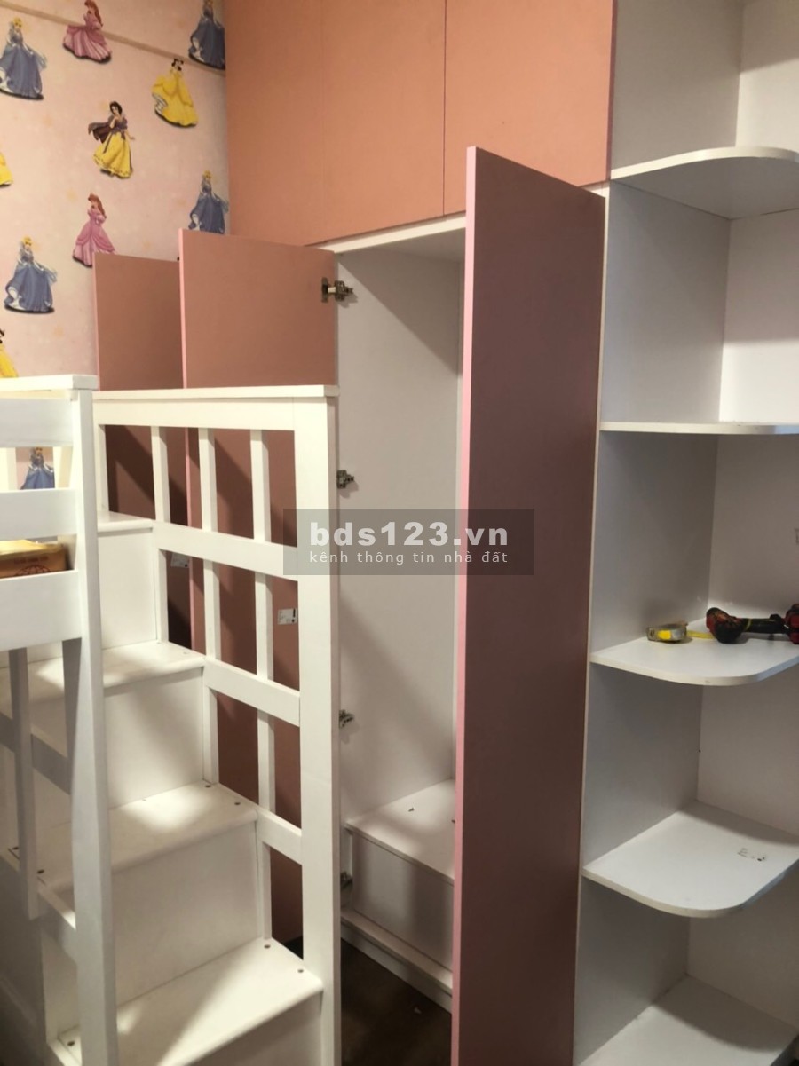Mình cần tim nữ share 1 phòng trong căn hộ Opal Boulevas, giá 3.5 triệu/háng, lh 0917550229