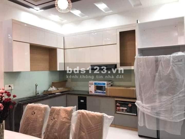 Bán nhà mới sát công viên Thủ Lệ diện tích 93m2, giá bán 3 tỷ, liên hệ 0869627255