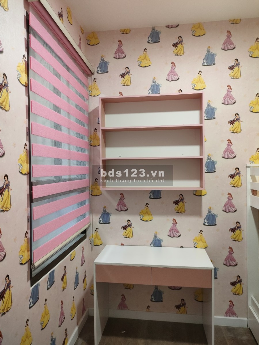 Mình cần tim nữ share 1 phòng trong căn hộ Opal Boulevas, giá 3.5 triệu/háng, lh 0917550229
