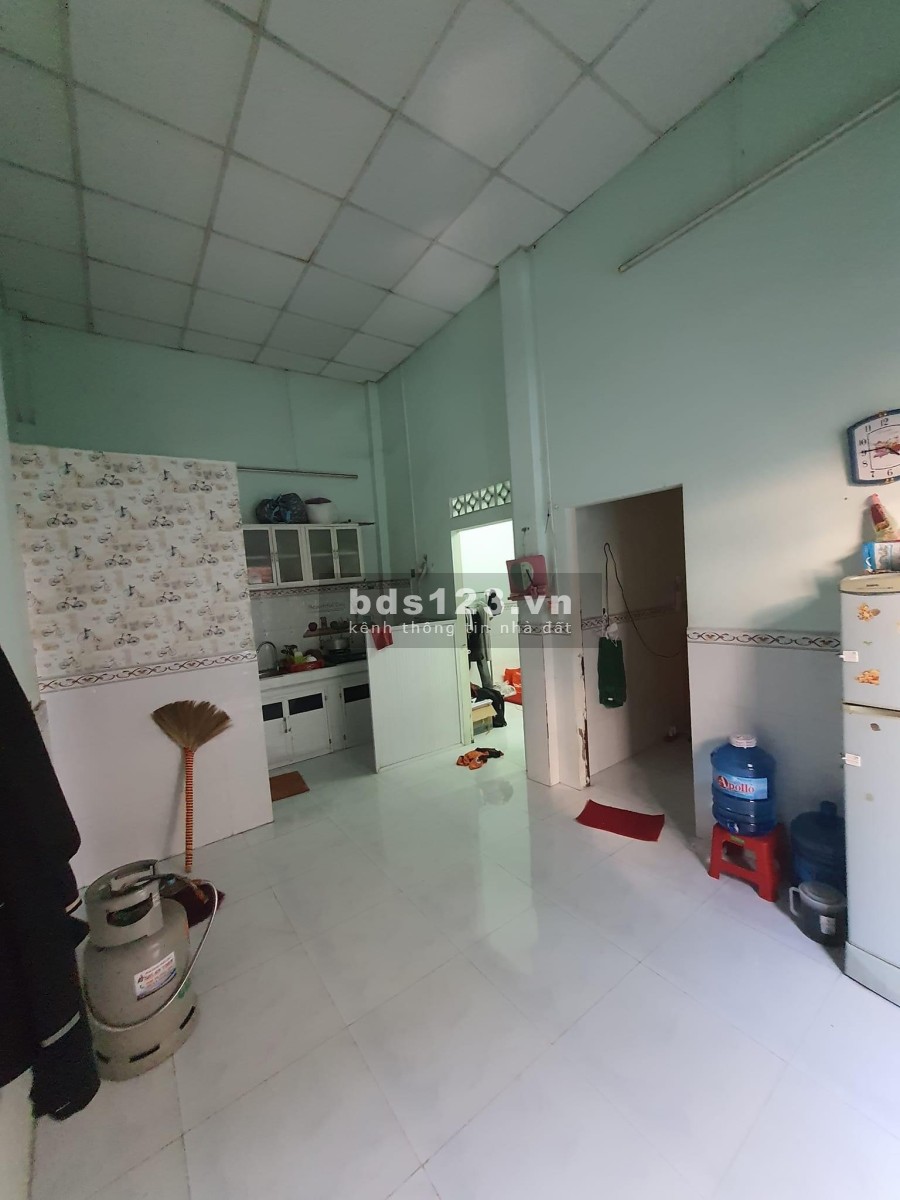Trung tâm Tp.Thủ Đức giá 2tỷ 800 nhà cấp 4 hẻm đường Kha Vạn Cân, Linh Đông, Thủ Đức