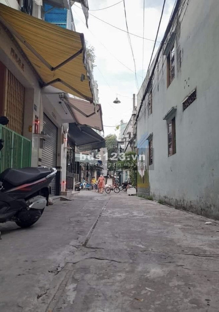 Trung tâm Tp.Thủ Đức giá 2tỷ 800 nhà cấp 4 hẻm đường Kha Vạn Cân, Linh Đông, Thủ Đức