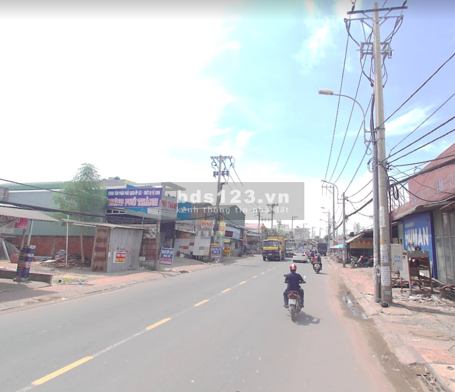 Cần bán lô đất diện tích 100m2 nằm gần chợ Phú Lạc sổ hồng riêng, đường lớn