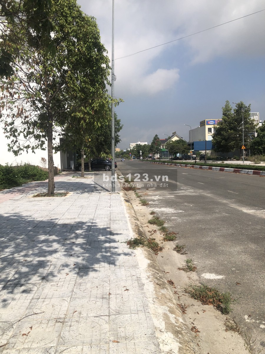 Bán đất mặt tiền .Thị xã Phú Mỹ Bà Rịa Vũng Tàu giá bán tiện đầu tư sinh lời cao