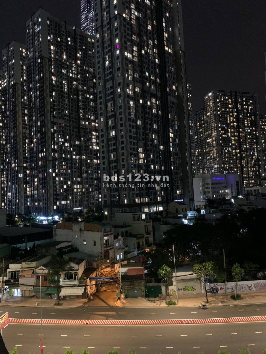 Tìm nữ ở ghép tại Bình Thạnh đối diện Landmark 81 đã có sẵn đầy đủ tiện ích, ở ngay