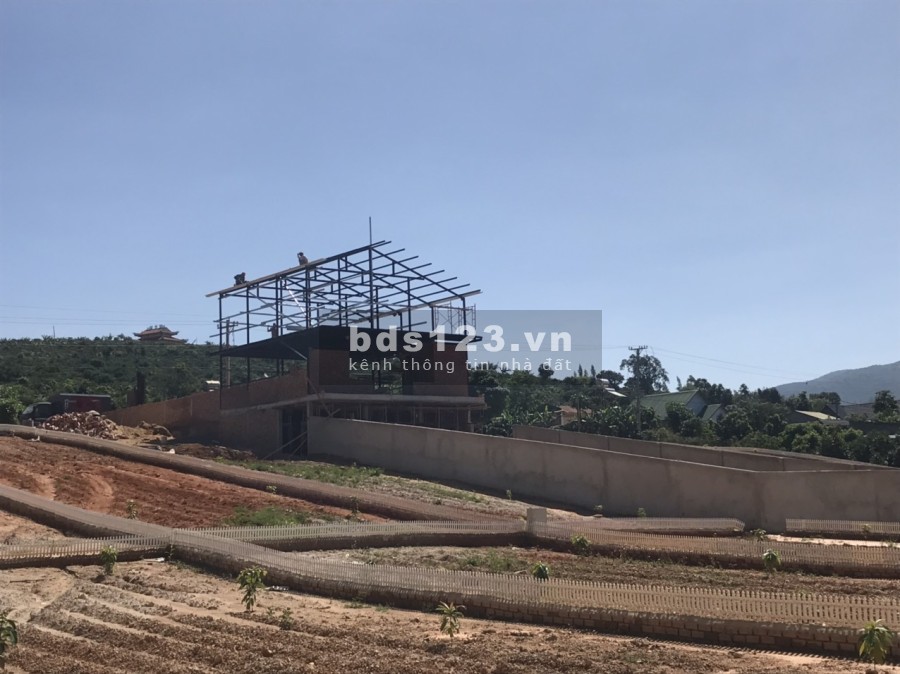 Bán đất nền Tại Mê Linh Gần KDL Chuồn Chuồn giá bán 2.5 tỷ view thoáng đẹp