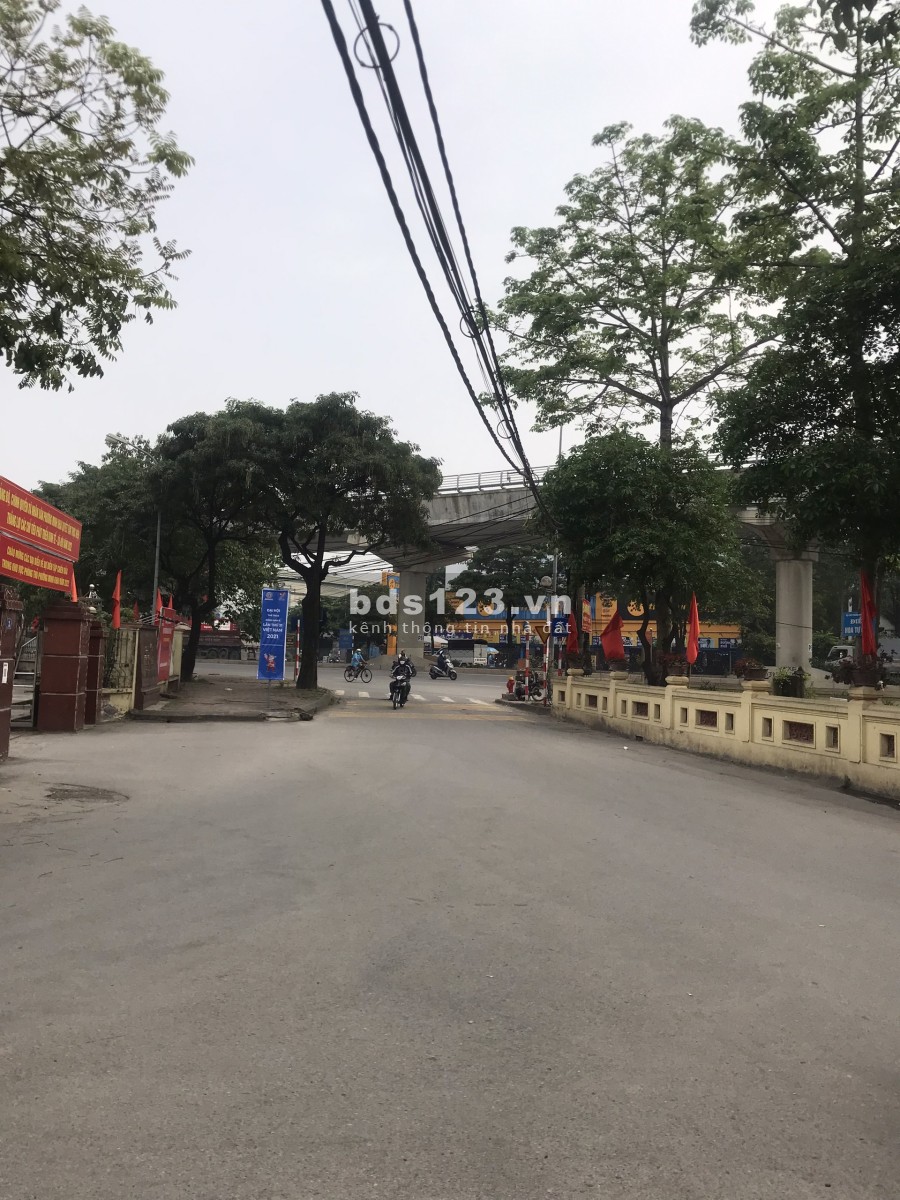 Bán đất Nguyên Xá Minh Khai, diện tích hợp lý 40m2, giá bán nhỉnh 2 tỷ lh 0977699899