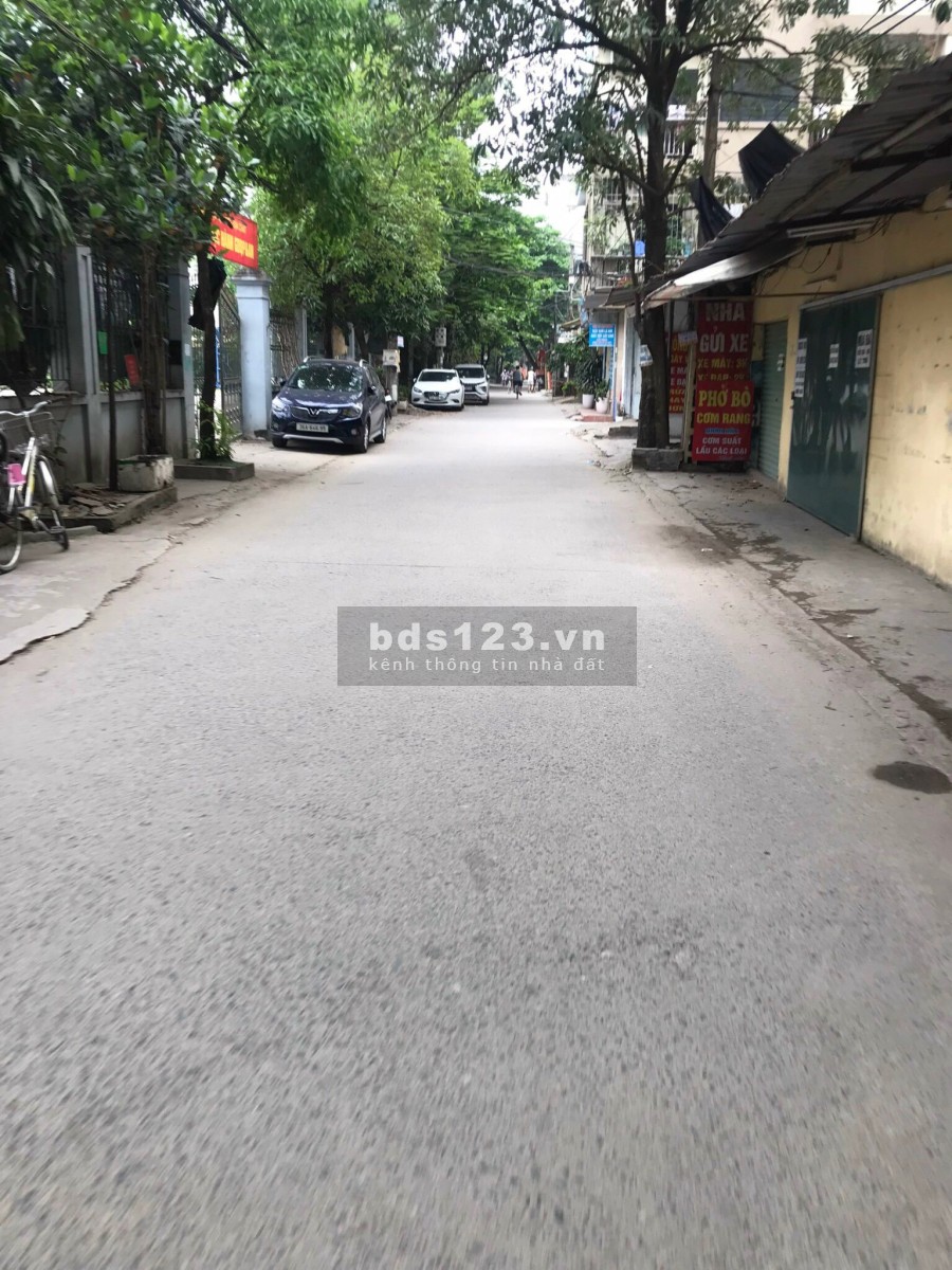 Bán đất mặt tiền Cổ Nhuế 2, Q. Bắc Từ Liêm diện tích đất 35m2, ngay học viện Cảnh Sát