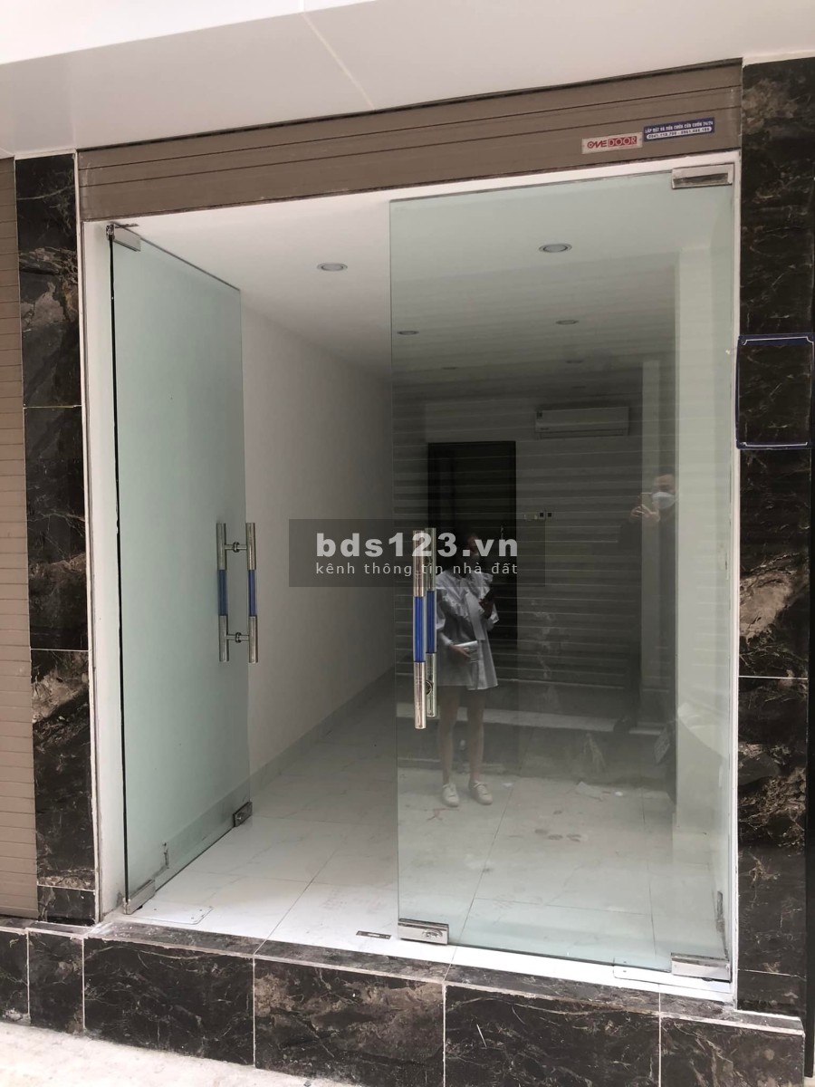 Bán CCMN Nguyễn Khánh Toàn 110m2 27 phòng khép kín full nội thất giá 21,9 tỷ. LH 0912442669