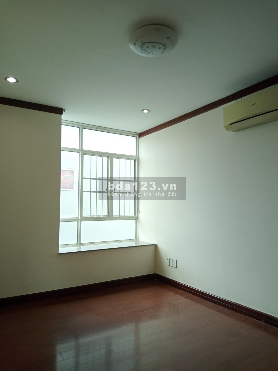 Cần bán căn hộ Hoàng Anh Gia Lai 2 3PN-2WC, diện tích sử dụng 118.7m2, giá 2.6 tỷ