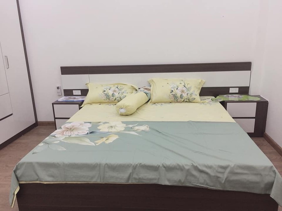 Chính chủ bán nhà Trần Duy Hưng, nhà đẹp giá lại càng đẹp dt 20m2, 5 tầng giá 2,4 tỷ