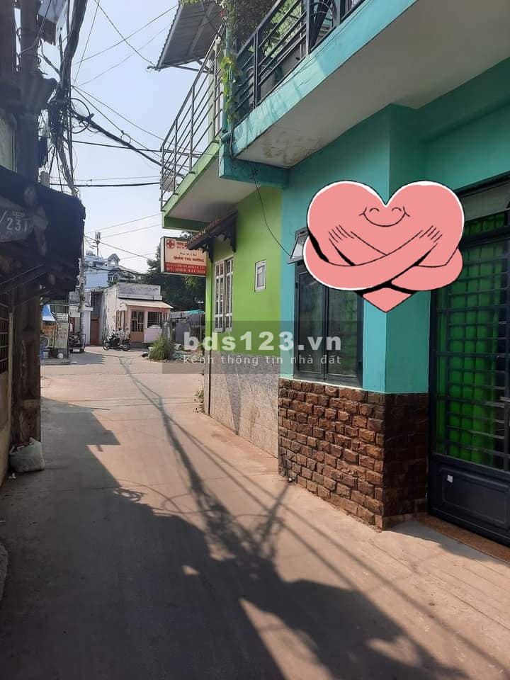 Bán nhà Quận Bình Thạnh, hẻm xe hơi đỗ cửa hẻm thông nhà mới mua ở ngay, nhỉnh 4 tỷ
