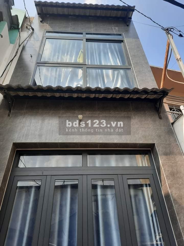 Bán nhà Quận Bình Thạnh, hẻm xe hơi đỗ cửa hẻm thông nhà mới mua ở ngay, nhỉnh 4 tỷ