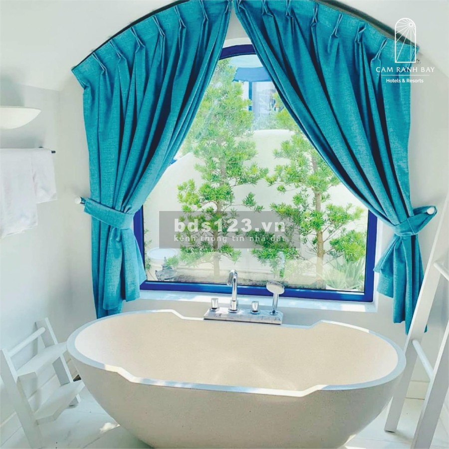 Bán biệt thự view hướng biển bãi dài vịnh Cam Ranh 228m2,3PN