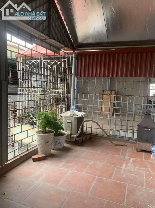 Bán nhà Mỹ Đình, diện tích 35m2, MT 4m, 4 tầng giá bán 3 tỷ bàn giao có sẵn nội thất