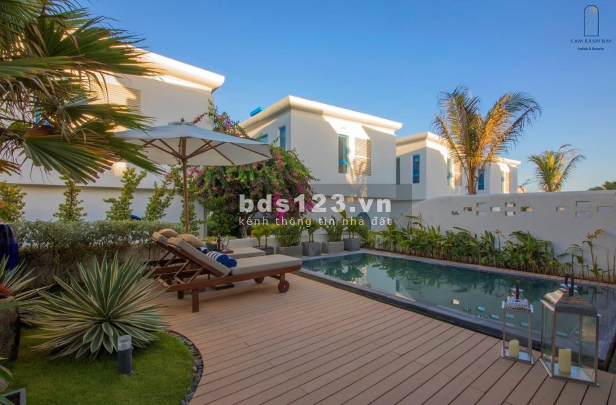 Bán biệt thự view hướng biển bãi dài vịnh Cam Ranh 228m2,3PN