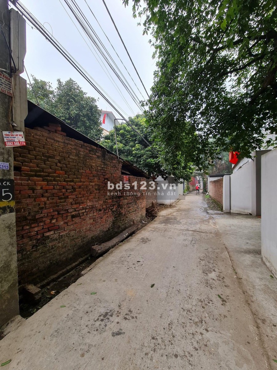 Bán đất siêu đẹp đang cần tiền cần bán gấp chốt ngay không hết, liên hệ 0983290529