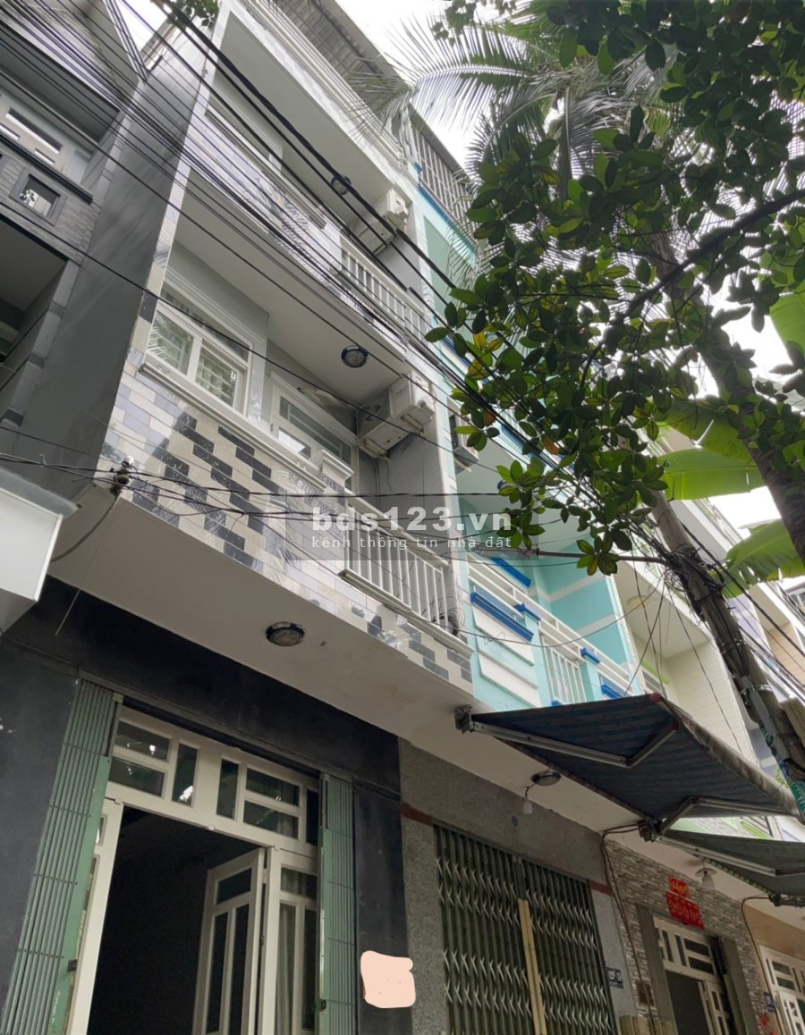 Nhà mới 3 tầng, giá 4 tỷ, hẻm xe hơi phường 15, Quận 8 khu dân trí cao, hàng xóm văn minh