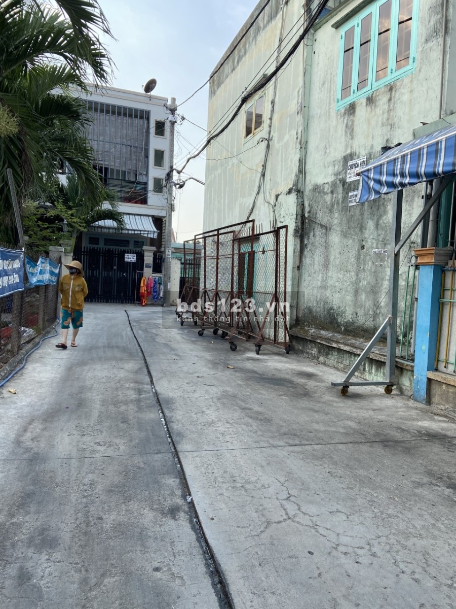 Bán đất chính chủ xã Bà Điểm, Hóc Môn làm việc trực tiếp chính chủ, liên hệ 0766317077