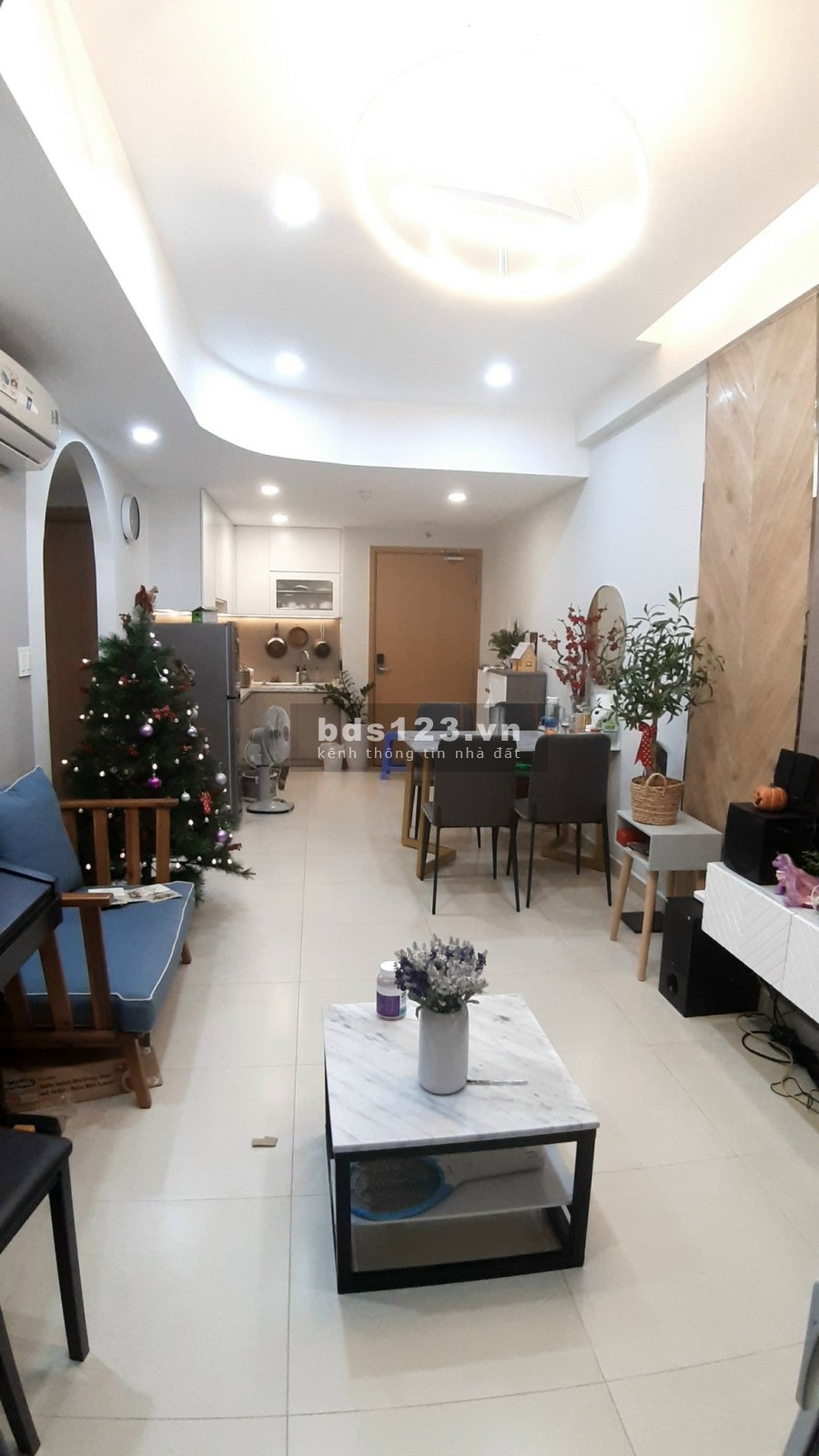Bán căn hộ Carillon 7, full NT, 2PN, 2WC, Hướng Đông, View pháo hoa, bao Full phí và ra sổ.
