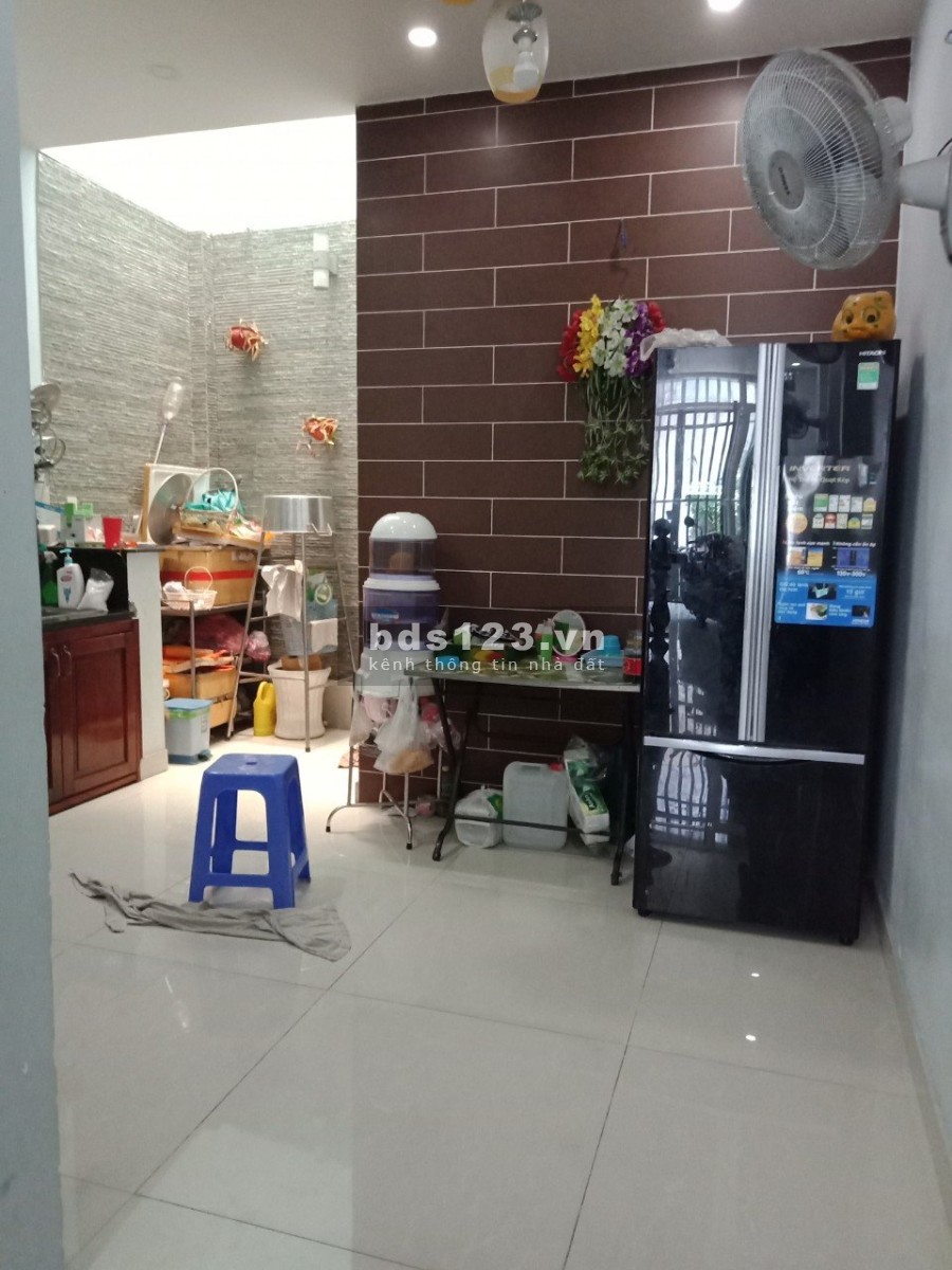 Chính chủ bán nhà 1 trệt 1 lầu hẻm 6m Dương Văn Dương Quận Tân Phú liên hệ 0903627858