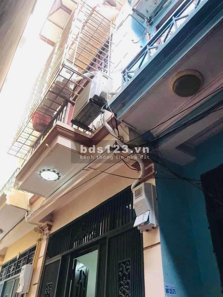 Trung tâm gần phố ngõ to nhà đẹp vào ở được ngay, tiện ích ngập tràn, sổ sẵn chính chủ