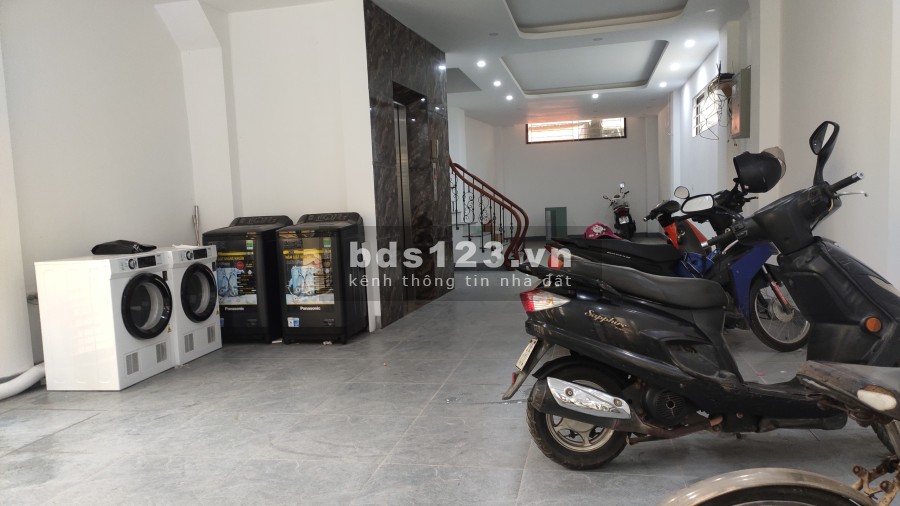 Bán tòa CCMN 7 tầng thang máy ô tô số 17B ngõ 565 Lạc Long Quân 100m2 giá 17,5 tỷ. LH 0912442669