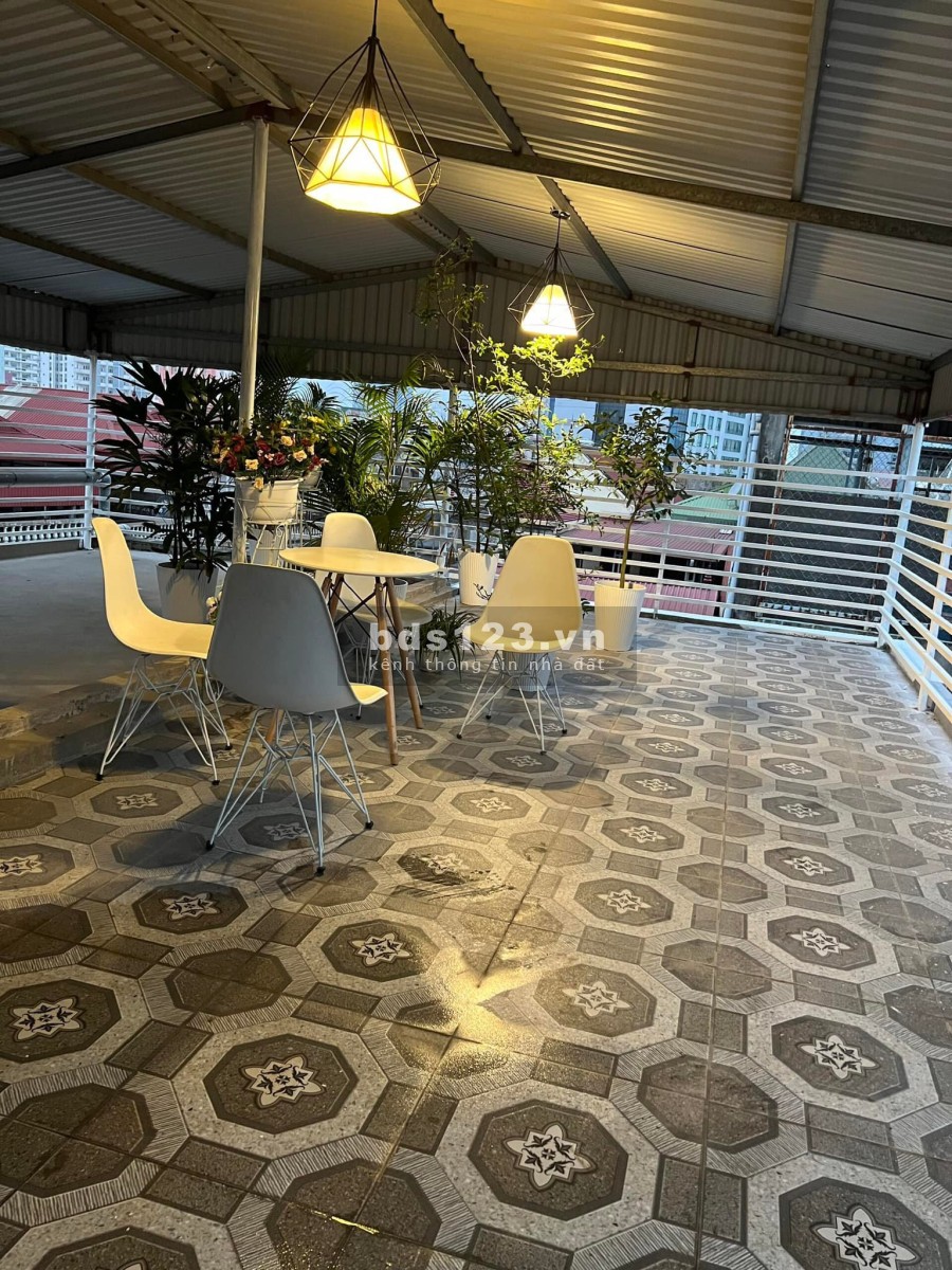 Bán nhà riêng đẹp miễn chê ngõ 210 Hoàng Quốc Việt 40m2 x 6 tầng giá 6,6 tỷ. LH 0912442669
