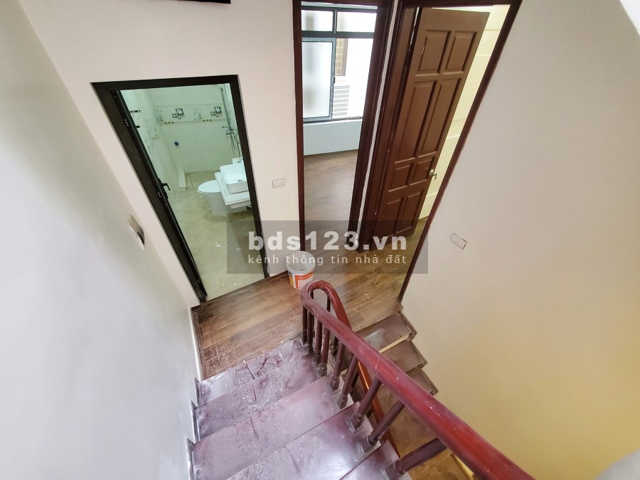 Mặt tiền rộng ngõ cực thoáng hiếm nhá bán giá nhỉnh 4 tỷ, liên hệ 0981198264