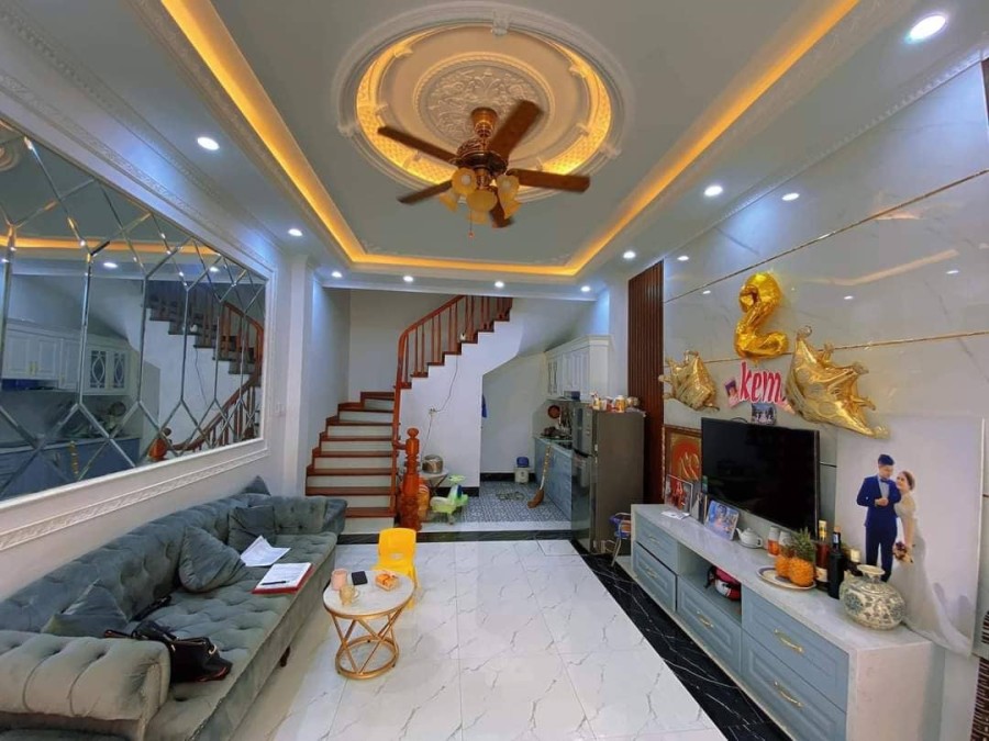 Nhà mới đẹp ô tô đỗ cửa kinh doanh Mỹ Đình 45m x 5 tầng. MT4m. Giá: 5.9 tỷ lh 0836797686