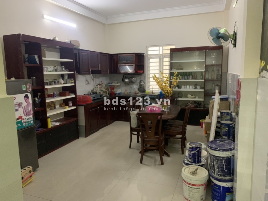 Bán nhà nguyên căn hẻm xe hơi, 3 tầng, diện tích 61M2, giá 6.8 tỷ, phường 4, Quận 8