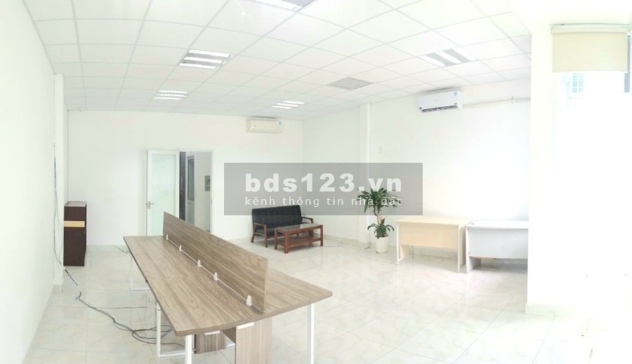 Cho thuê văn phòng từ 12 - 135m2 mặt tiền gần ngã 3 đường 546 Tây Hòa giá 7.5 triệu