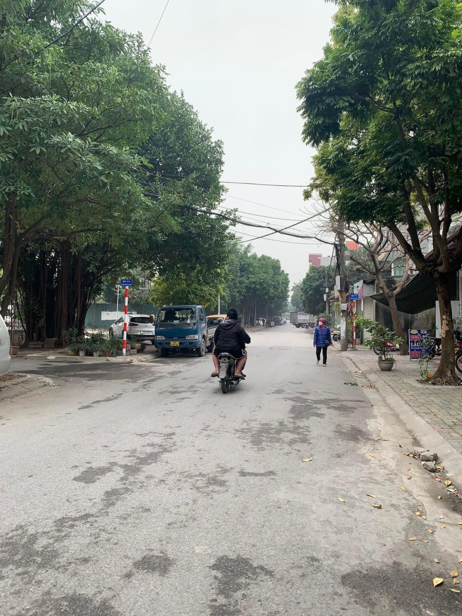 Bán nhà mặt phố Nguyễn Sơn Long Biên, kinh doanh đỉnh, đúc 4 tầng, giá đầu tư sinh lời cao