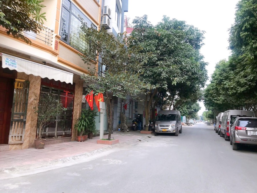 Bán nhà mặt phố Nguyễn Sơn Long Biên, kinh doanh đỉnh, đúc 4 tầng, giá đầu tư sinh lời cao