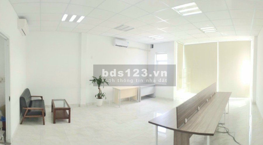 Cho thuê văn phòng từ 12 - 135m2 mặt tiền gần ngã 3 đường 546 Tây Hòa giá 7.5 triệu