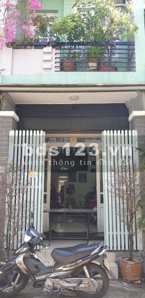 Cho thuê nhà mặt tiền Diên Hồng Quận Bình Thạnh giá cực rẻ, đúc 3 tầng kiên cố, giá tốt