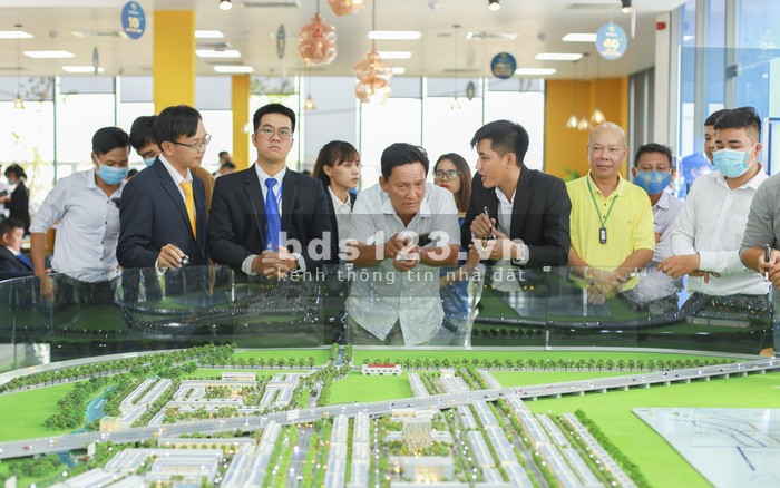 Siêu phẩm đất nền dự án shophouse mặt đường Quốc Lộ 6,…