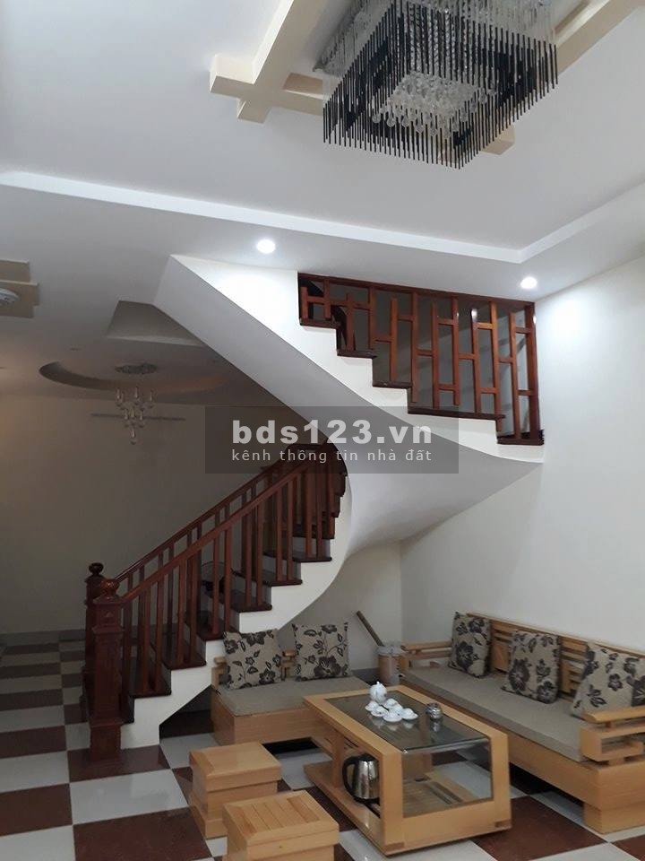 Bán nhà 5 tầng mặt phố Xã Đàn 2 diện tích 103m2 giá 20 tỷ. LH 0912442669