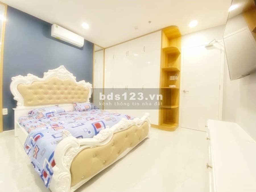 Căn hộ 2PN Terra Royal tầng trung, view Tây Tứ Trạch giá bán 5.5 tỷ, có hợp đồng mua bán
