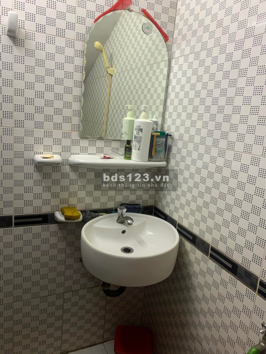 Nhà 2 tầng diện tích sử dụng 46m2, xe hơi đổ cửa, giá 5.5 tỷ, P3, Quận 8