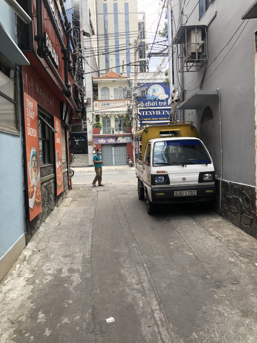 Rẻ sập sần Cách Mạng Tháng Tám, giá chỉ 90 triệu/m2, thương lượng chính chủ, giá tốt