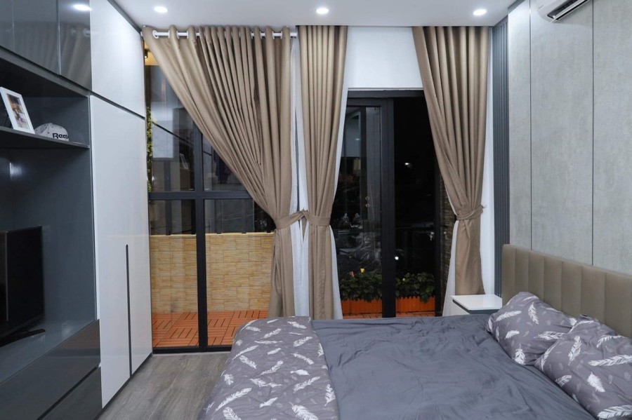 Nhà đẹp 3 tầng, tặng nội thất, dtsd 4x16m, gần đường Nguyễn Sơn Tân Phú, nhỉnh 9 tỷ.