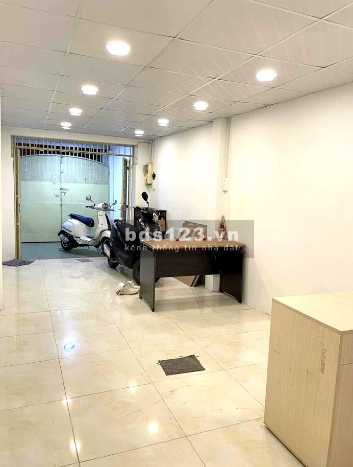 Chính chủ cho thuê nhà nguyên căn tại Hẻm Số 6 Phan Xích Long P3 Quận Phú Nhuận