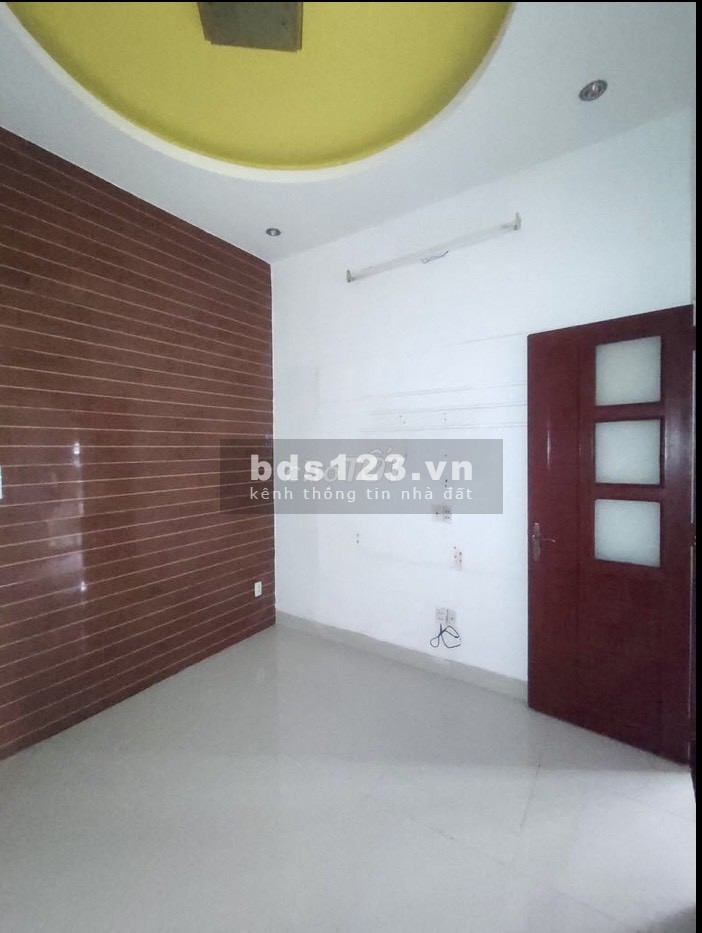 Chính chủ cần bán nhà giá tốt hẻm đường Trần Huy Liệu P8 Quận Phú Nhuận