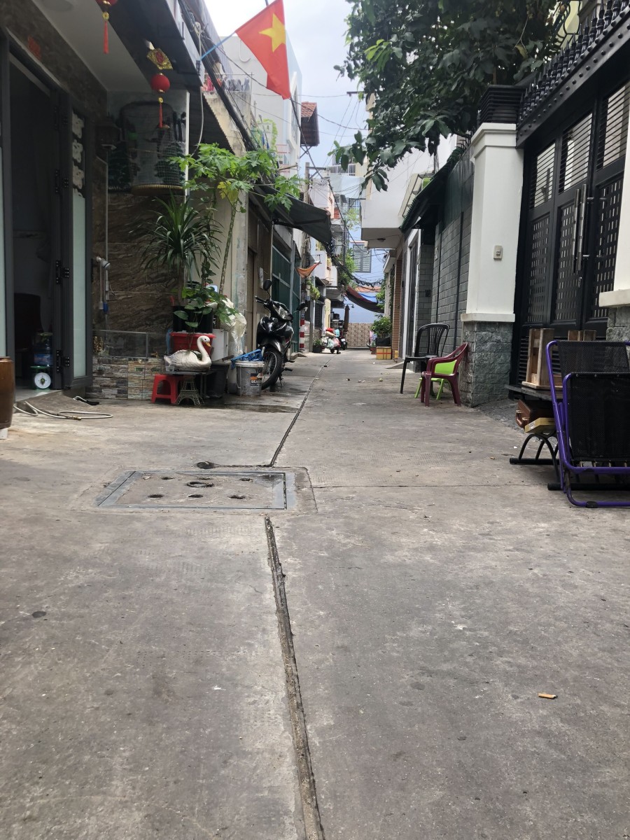 Rẻ sập sần Cách Mạng Tháng Tám, giá chỉ 90 triệu/m2, thương lượng chính chủ, giá tốt