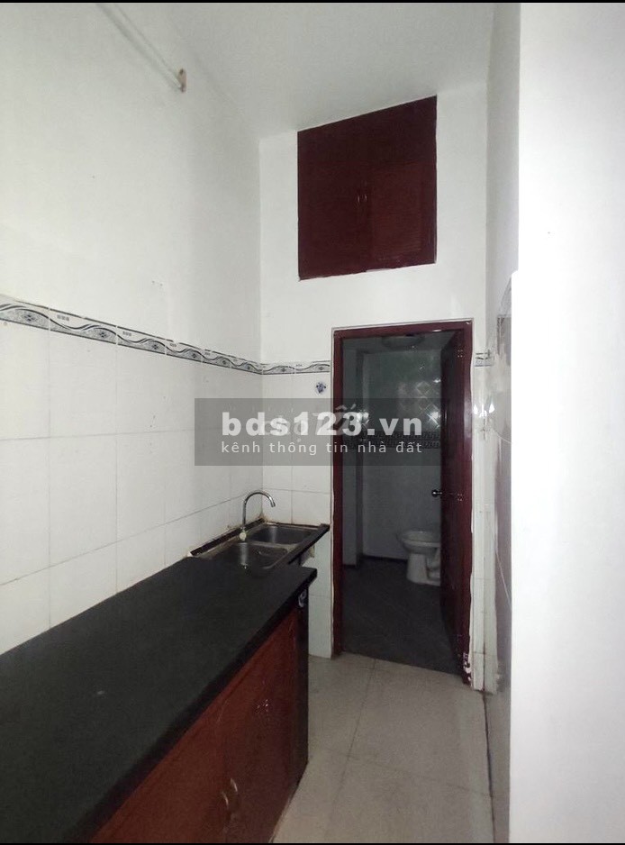 Chính chủ cần bán nhà giá tốt hẻm đường Trần Huy Liệu P8 Quận Phú Nhuận