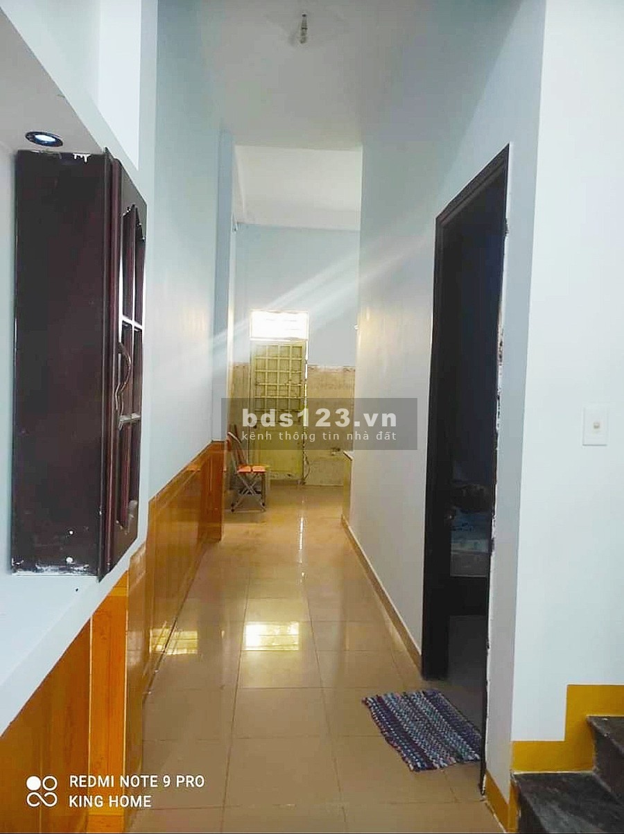 Bán Nhà Đường Lê Đình Dương, Hải Châu 2, Hải Châu, 1 Trệt 2 Lầu, giá rẻ lh 0935621182
