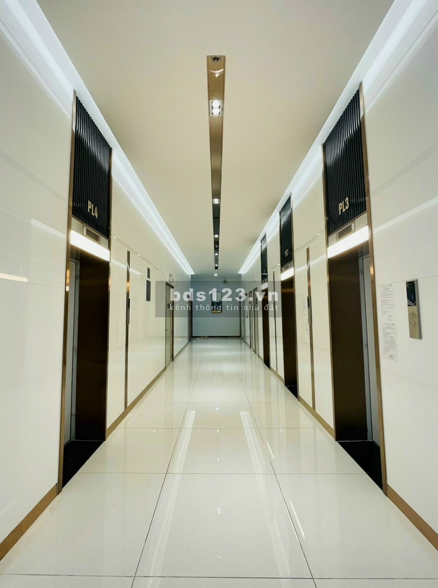 Cần Bán cắt lỗ căn 3pn,2wc 80m2 .Căn góc view siêu đẹp chính diện hồ bơi ốc đảo.